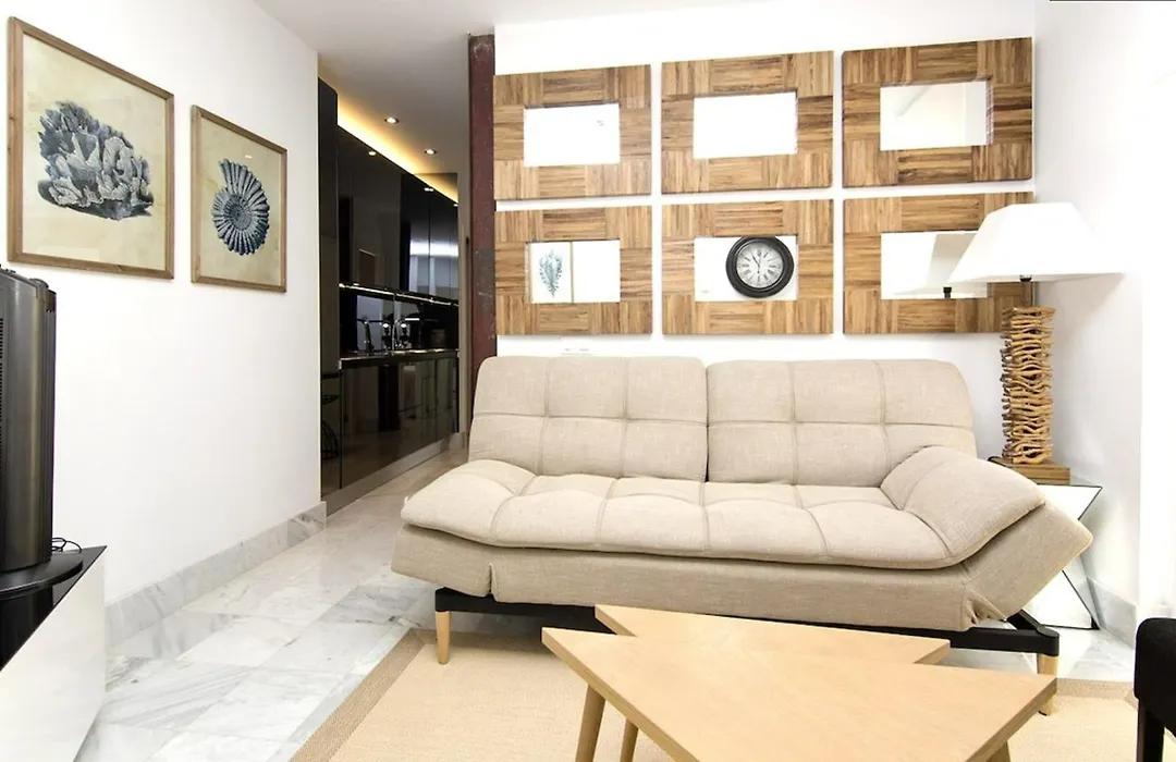 Apartamento Embajadores -No Ascensor--1